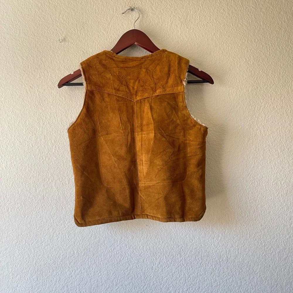 Vintage Kids Tan Suede Western Vest Faux‎ Shearling Lined Brown Medium